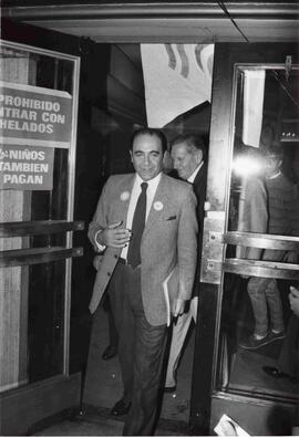 Cardemil, Alberto. Avanzada nacional. Acto por el SÍ. Cine Continental