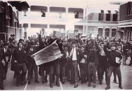 Protesta de estudiantes del Barros Borgoño