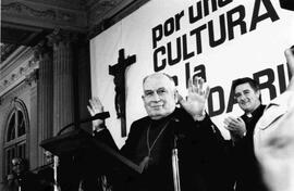 Cardenal Raúl Silva Henríquez, preside celebración de aniversario de la Vicaría de la Solidaridad