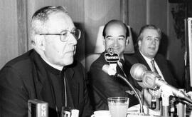 Carlos Oviedo, Arzobispo de Santiago, ofrece conferencia de prensa