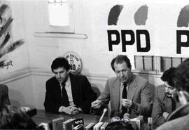 Ricardo Lagos, dirigente PPD, Jorge Schaulsohn, Vicepresidente PPD y Guillermo del Valle, Tesorer...