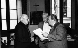 Sergio Valech, Vicario de la Solidaridad, junto al Cardenal Juan Francisco Fresno y Enrique Valet...