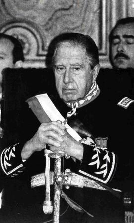 Augusto Pinochet Ugarte, presidente de la República de Chile