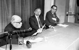 Cardenal Raúl Silva Henríquez, junto a Jorge Arrate, dirigente del Partido Socialista de Chile (P...