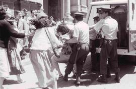 Manifestación por la renuncia de Pinochet