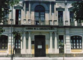 Vista frontis Liceo Miguel Luis Amunátegui