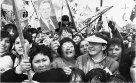 Patricio Aylwin en campaña presidencial