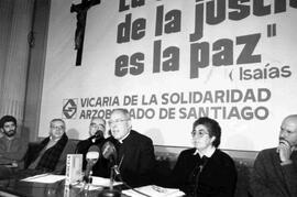 Carlos Oviedo, Arzobispo de Santiago, ofrece conferencia de prensa en la Vicaría de la Solidarida...