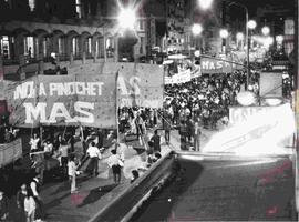 Marcha de solidaridad con Chile en Argentina