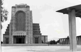 Una vista del templo votivo de Maipú