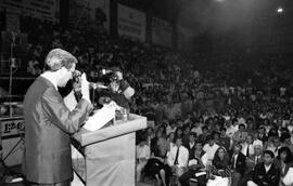 Empresario, Francisco Javier Errázuriz, pronuncia discurso