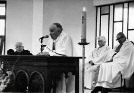 Cardenal Raúl Silva Henríquez, pronuncia discurso al celebrar sus 50 años de Sacerdocio