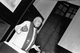 Cardenal Raúl Silva Henríquez, preside ceremonia religiosa