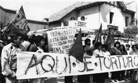 Manifestación en contra de casa de tortura de la DINA