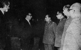 Reproducción de fotografía del Ex Presidente de la República de Chile, Salvador Allende Gossen, j...